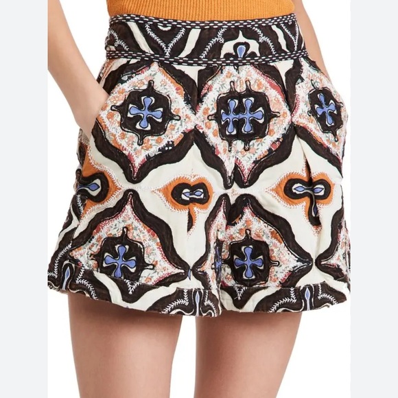 Ulla Johnson Pants - Ulla Johnson Tariq Hand Embroidered  Patchwork Cotton Shorts Size 0
